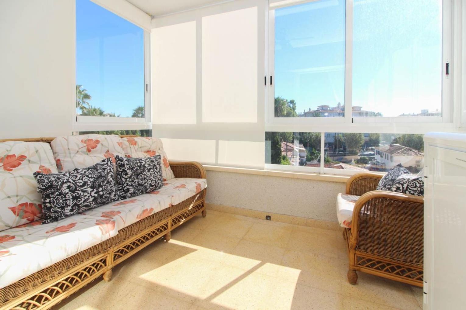 Apartamento Golf Pau Casals Альбир Экстерьер фото